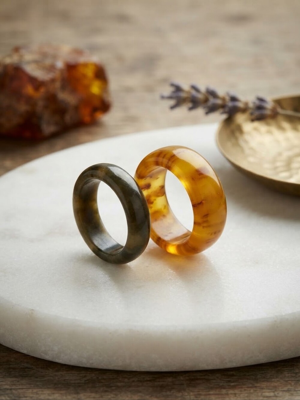 Vintage Bakelite Amber & Moss Green Jade Agate Band Rings sz 7 Boho Chic CC